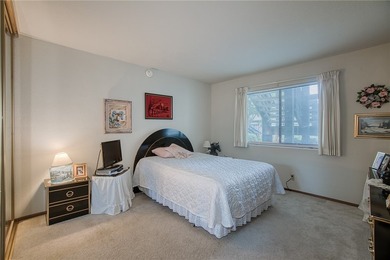 10 Royale Ave 13A-2 - photo 22