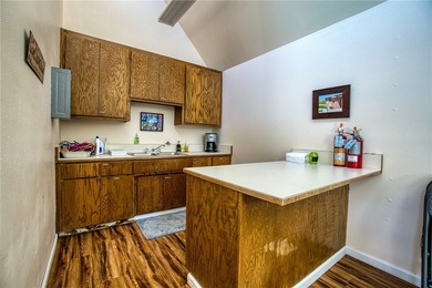 10 Royale Ave 13A-2 - photo 40