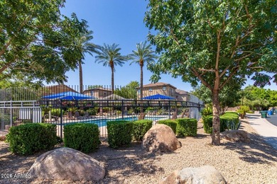 Behind the gates at Gardens at South Mountain, everyday comfort - photo 22