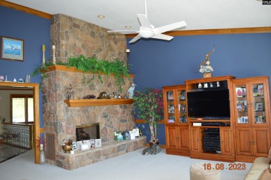 Reduced!!! Main Channel views/Custom-built brick home! - photo 9