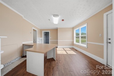 3497 Hickory Blvd in Hudson, North Carolina presents an - photo 7