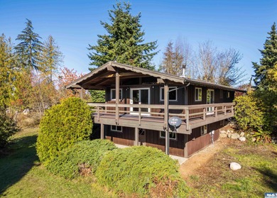 Strait Juan de Fuca  Home Active Under Contract in Port Angeles Washington