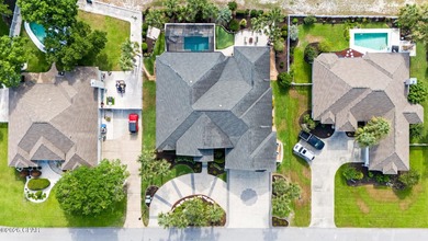 Designed for refined golf course living, this 4-bedroom, 3 - photo 4