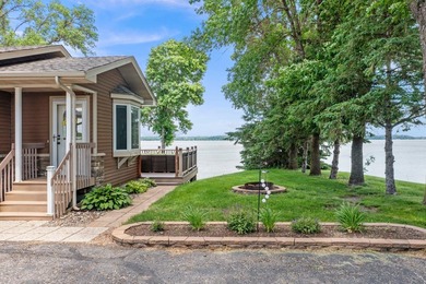 Lake Washington living at its finest! Enjoy 100 feet of - photo 7