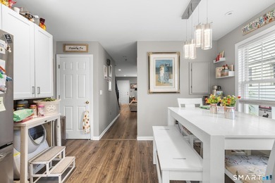 Rare Greenwich opportunity! This side-by-side duplex at 9 - photo 9