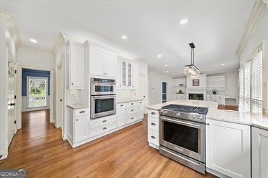 Welcome to this fantastic home, thoughtfully designed and - photo 19