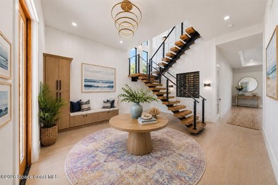 Experience the pinnacle of coastal luxury at Marina Bay Estates - photo 19
