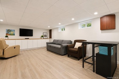 Welcome to this beautifully newly finished and maintained Ranch - photo 21