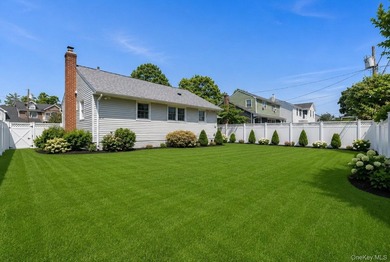 Welcome to this beautifully newly finished and maintained Ranch - photo 25