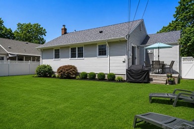 Welcome to this beautifully newly finished and maintained Ranch - photo 27