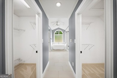 Welcome to this fantastic home, thoughtfully designed and - photo 32