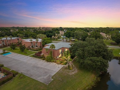 Nestled in a beautiful garden setting overlooking the lake & - photo 33