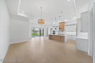 Experience the pinnacle of coastal luxury at Marina Bay Estates - photo 36