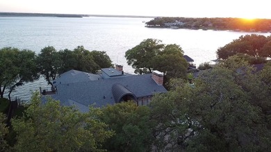 A rare expression of timeless luxury on the water, this - photo 3