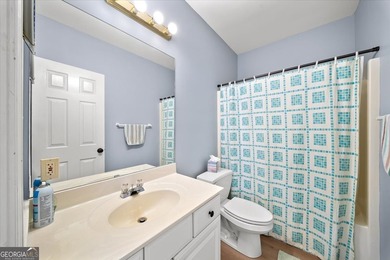 Welcome to this fantastic home, thoughtfully designed and - photo 49