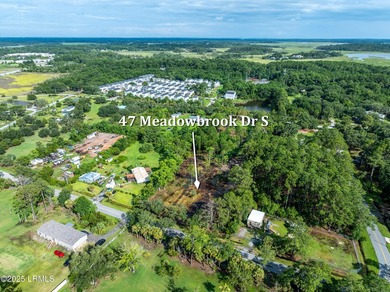 Opportunity knocks on Lady's Island! Looking to build, develop - photo 4