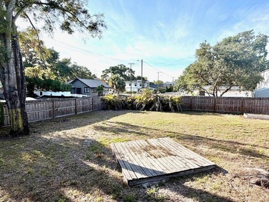 419 W Park Avenue presents a high-value redevelopment - photo 10