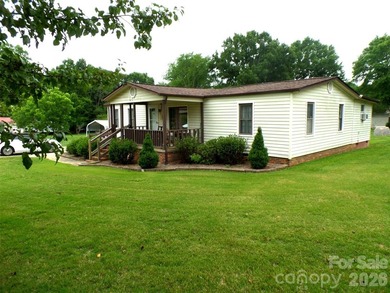 Charming & Well-Maintained Home in Claremont! Welcome home to - photo 1