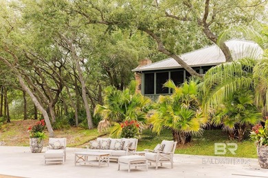 Escape to your own Private Paradise! A 1.8 acre Waterfront - photo 5