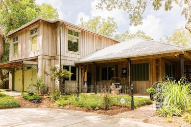 Escape to your own Private Paradise! A 1.8 acre Waterfront - photo 6