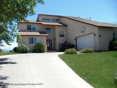 Best Buy Available: 4-bedroom, 4-bath home offers an exceptional - photo 2
