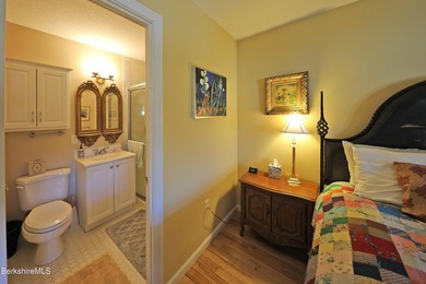 This attractive multi level townhome has been renovated and - photo 22