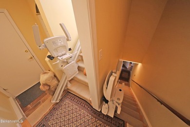This attractive multi level townhome has been renovated and - photo 29