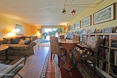 This attractive multi level townhome has been renovated and - photo 34