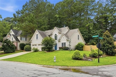 Tucked away on a private corner lot, you'll immediately notice - photo 5