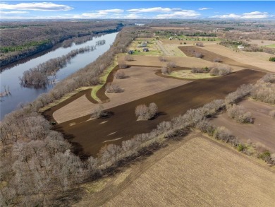 Lake Acreage For Sale in Stillwater, Minnesota