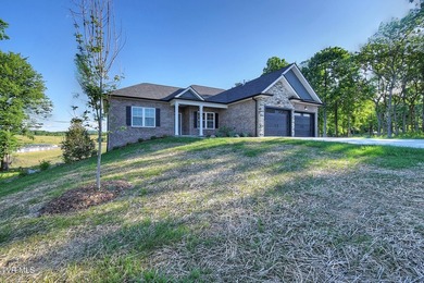 Welcome Home to The Glades at Hawley Meadows, where luxury - photo 2