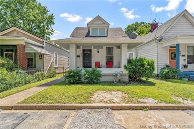 Welcome home to this beautifully updated 3-bedroom, 1-bath gem - photo 1
