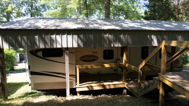 Waterfront Lot, Camper, Electric, Water & Septic Connected - photo 12