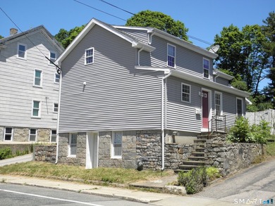 This 4-bedroom Colonial in Pawcatuck could be just what you're - photo 1