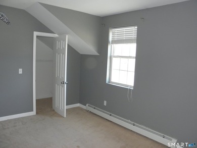 This 4-bedroom Colonial in Pawcatuck could be just what you're - photo 10