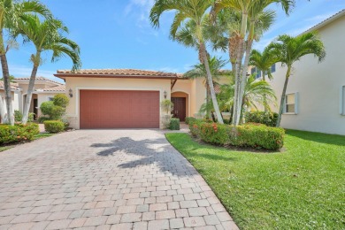 (private lake, pond, creek) Home For Sale in Lake Worth Florida