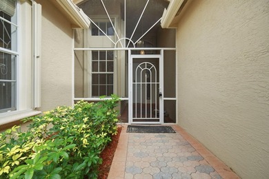 Welcome to this stunning remodeled 4-bedroom, 2.5-bathroom - photo 13