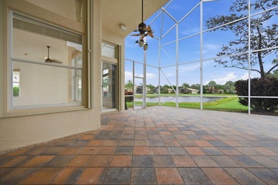 Welcome to this stunning remodeled 4-bedroom, 2.5-bathroom - photo 15