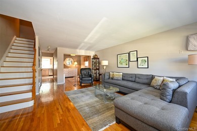 Well-maintained by long-time owners, this semi-detached Colonial - photo 3
