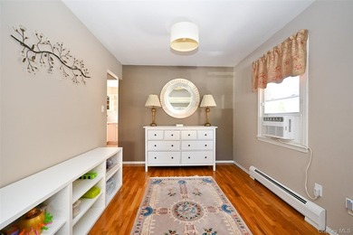 Well-maintained by long-time owners, this semi-detached Colonial - photo 5