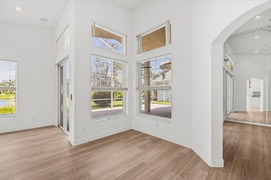 Welcome to this stunning remodeled 4-bedroom, 2.5-bathroom - photo 28