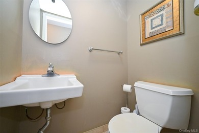 Well-maintained by long-time owners, this semi-detached Colonial - photo 10