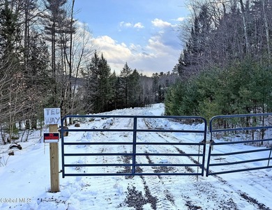 This beautiful lakefront building lot offers 253' of private - photo 42