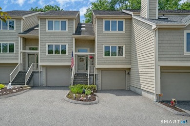 Welcome to Lake Place, one of Danbury's most sought-after - photo 1
