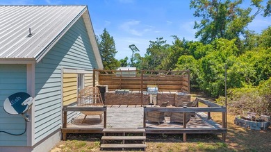 Welcome to this beautifully maintained 3-bedroom, 2-bath fully - photo 18