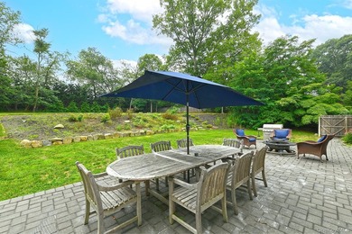 Privacy, space, and an unbeatable location come together in this - photo 20