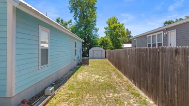 Welcome to this beautifully maintained 3-bedroom, 2-bath fully - photo 21