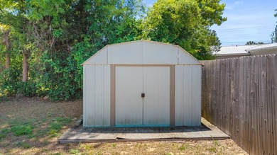 Welcome to this beautifully maintained 3-bedroom, 2-bath fully - photo 22