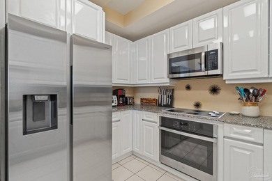 Welcome to Beach Colony Tower Penthouse 17C, a luxurious - photo 22