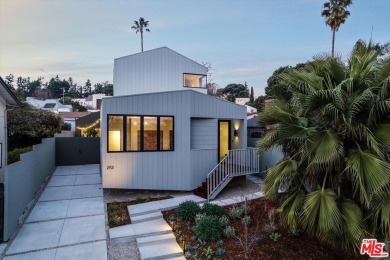 Lake Home Sale Pending in Los Feliz, California